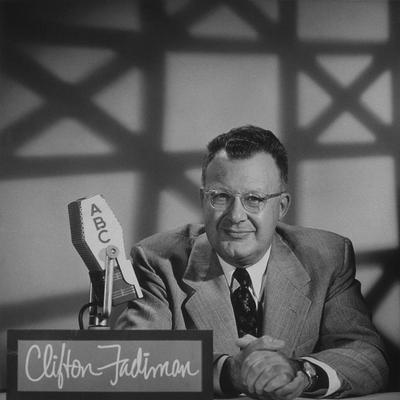 Retrato en blanco y negro de Clifton Fadiman
