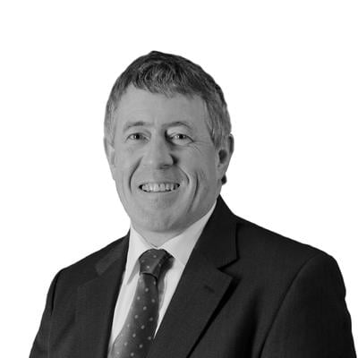 Retrato en blanco y negro de John Denham