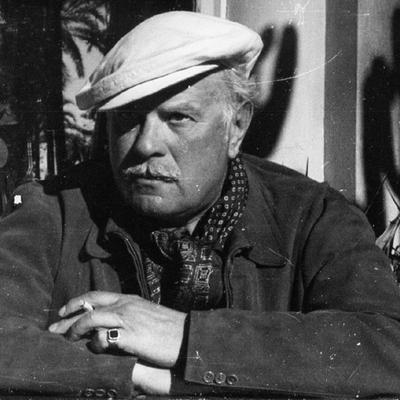 Retrato en blanco y negro de John Knittel