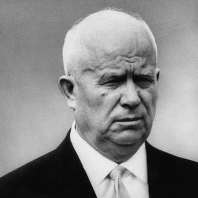 Retrato en blanco y negro de Nikita Sergeievich Kruschev