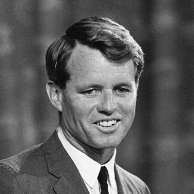 Retrato en blanco y negro de Robert Francis Kennedy